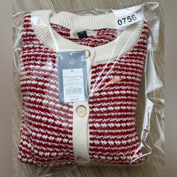 Women's Valentine's Day Cardigan Sweater - Universal Thread™ Red Striped XL - Picture 11 of 11
